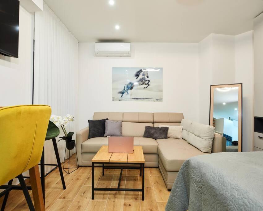 Market Studio By Irundo Zagreb Ngoại thất bức ảnh